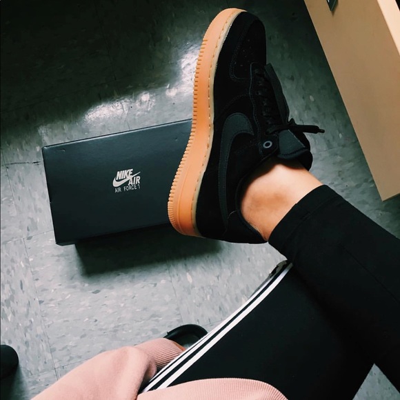 NWT Nike Air Force 1 suede black - Picture 8 of 8